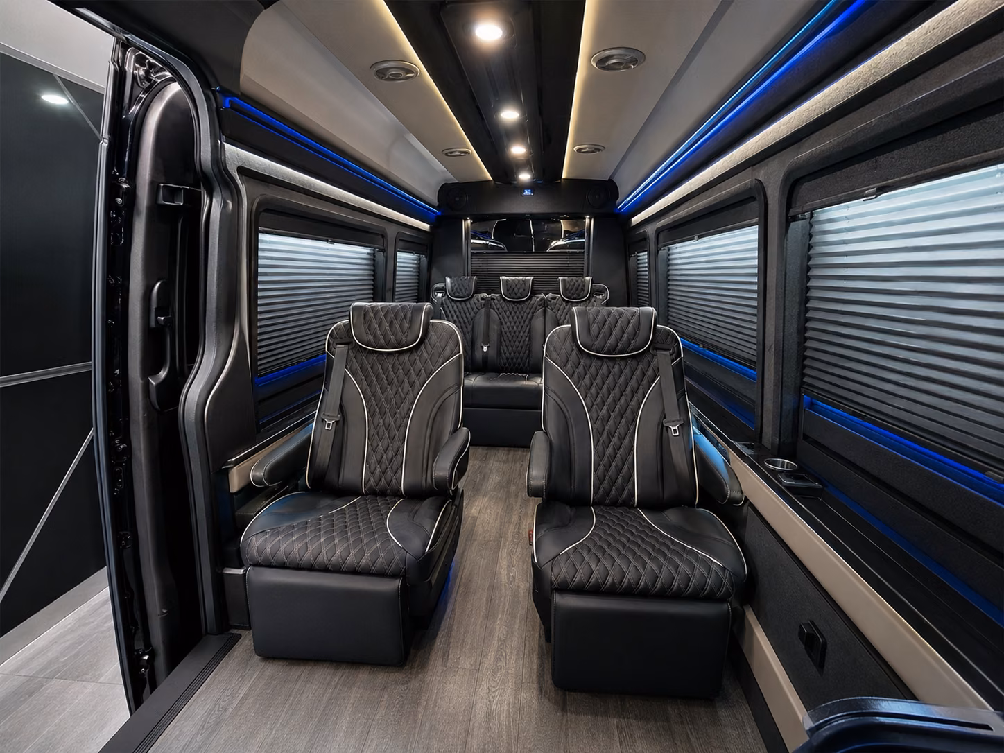 corporate and conference shuttle buses in college station