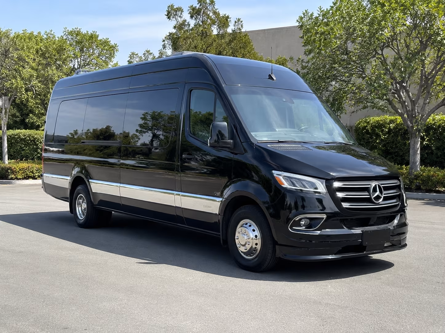 secure transportation for your next bachelor or bachelorette party 5