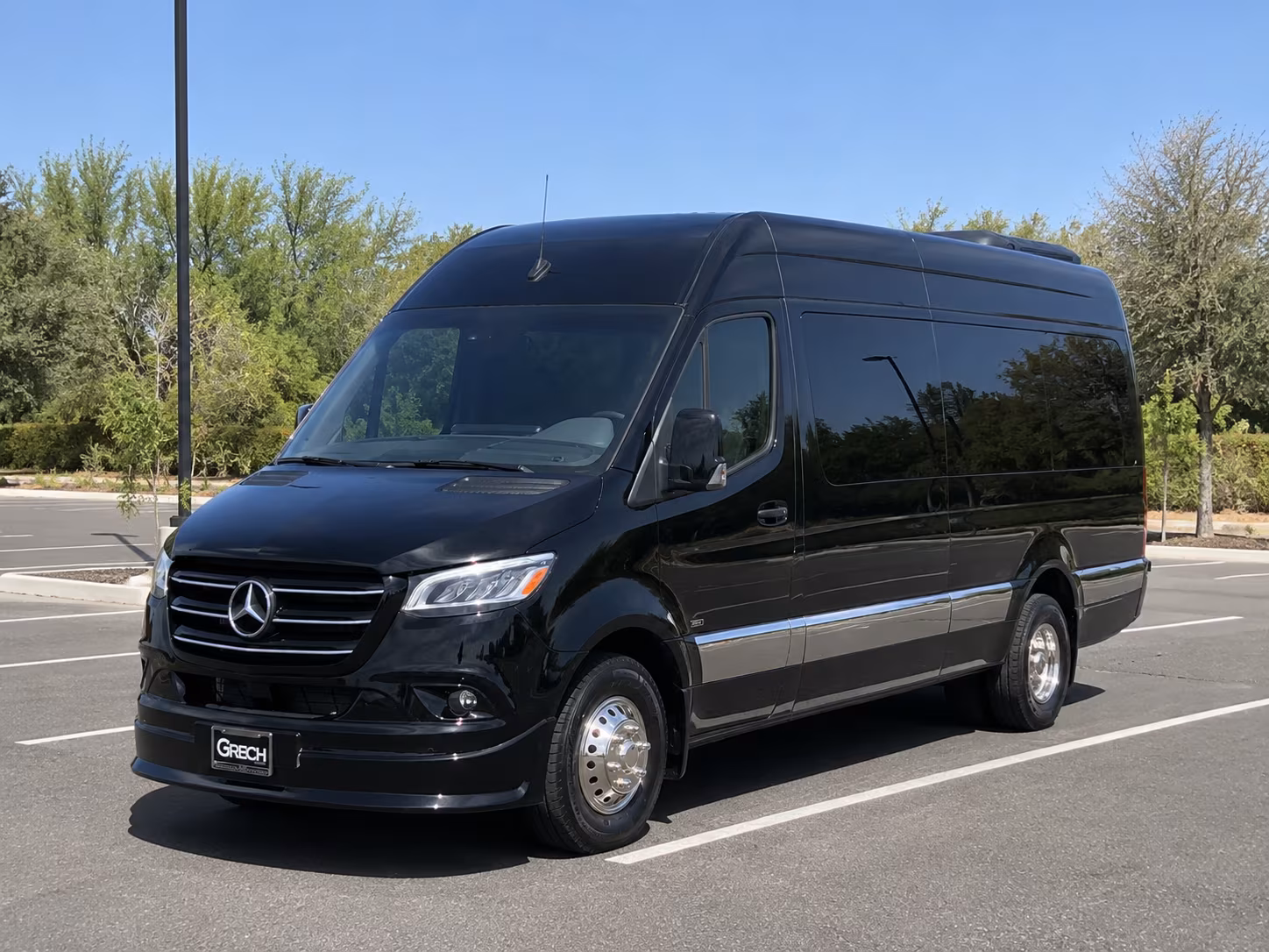 secure transportation for your next convention or trade show 3
